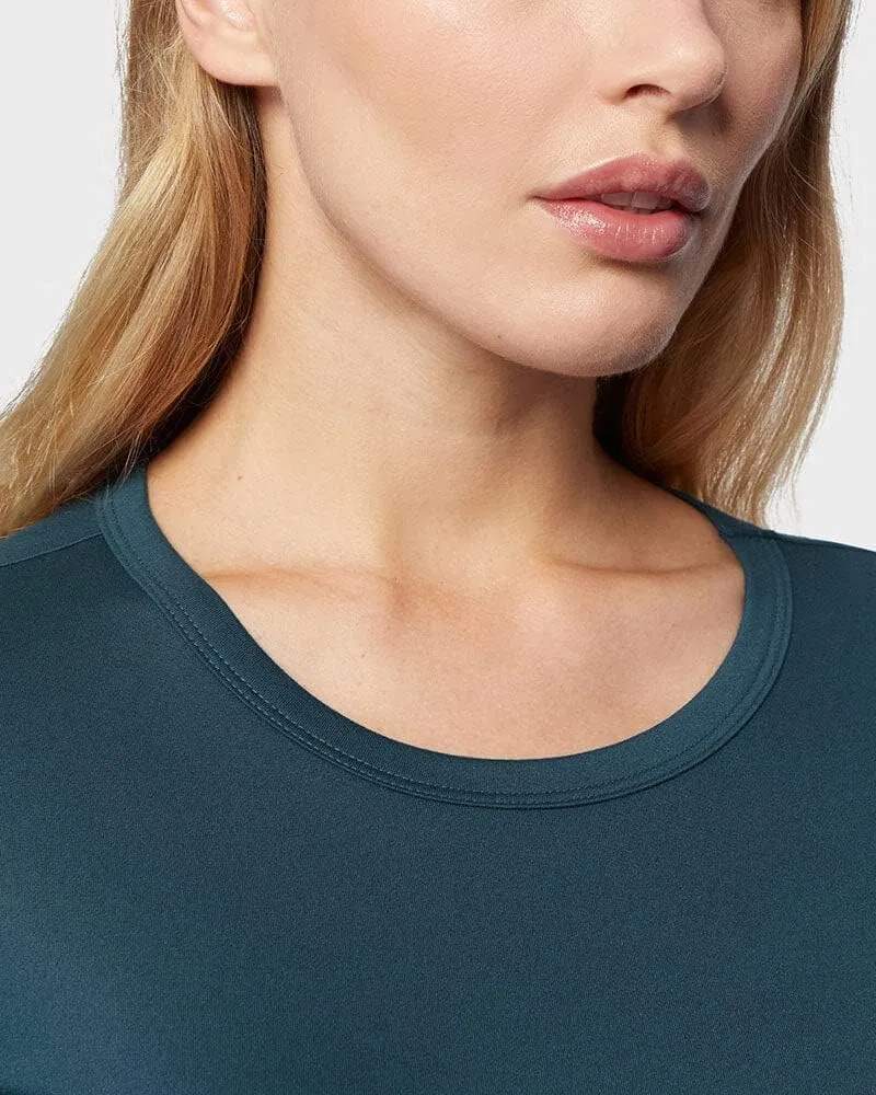32 Degrees Women's Lightweight Baselayer Crew Top | Long Sleeve | Form Fitting | 4-Way Stretch | Thermal